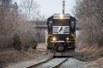 H75 approaches Stockertown Yard